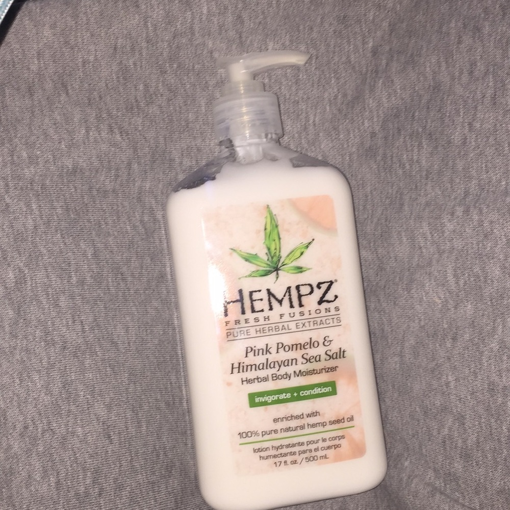 NEW HEMPZ pink pomelo & Himalayan sea salt lotion